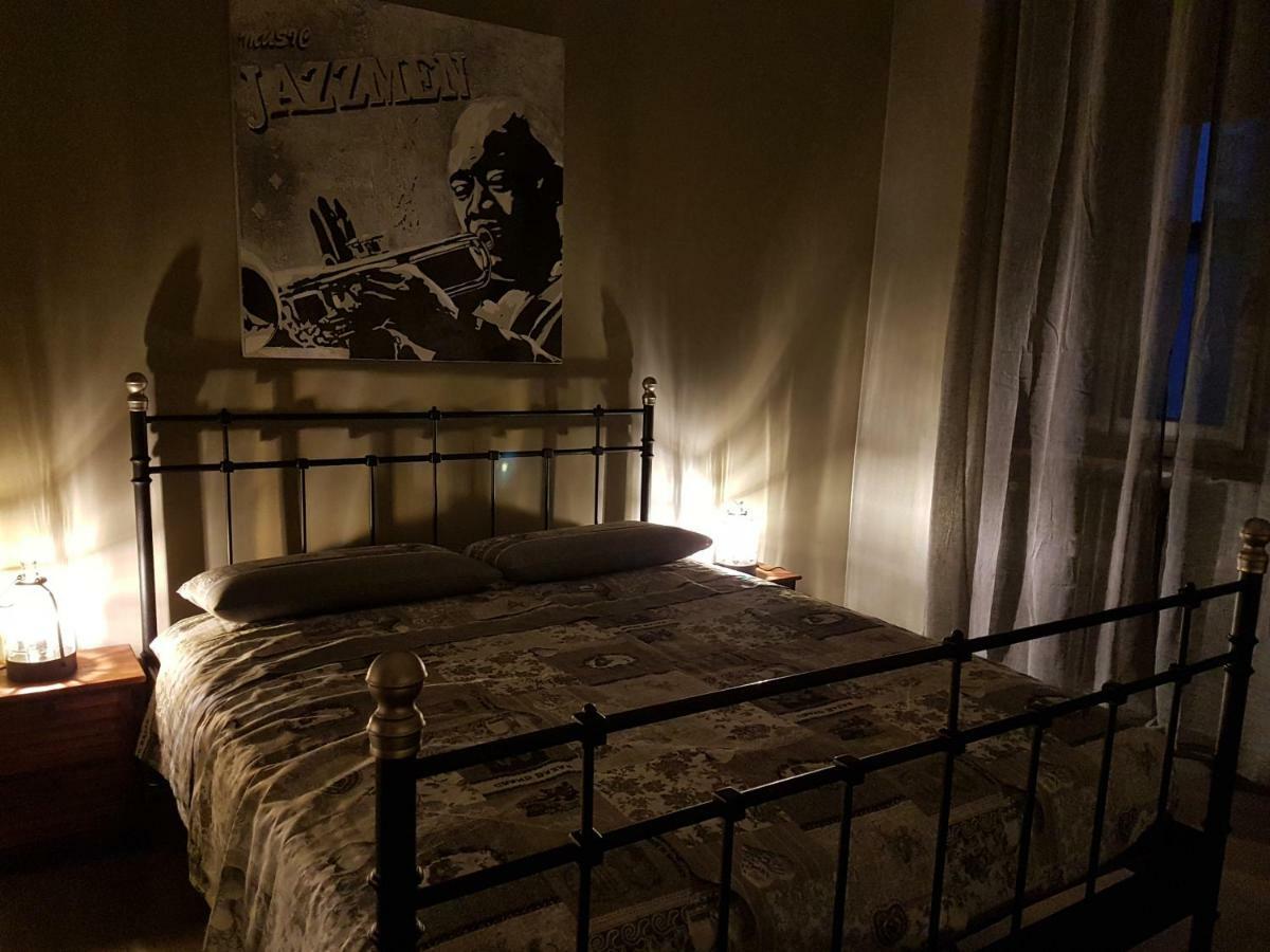 Saint George'S House Centro-Stazione-Ospedali Apartment Alessandria Bagian luar foto
